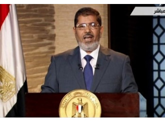 Egitto, Morsi apre
Il Patriarca twitta